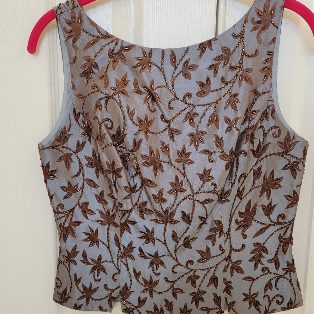 EUC JS Collection, beaded blue & copper brown taffeta sleeveless top. Sz 6